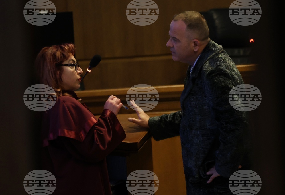 Съдебна палата - Антон Бранков - мярка за неотклонение - адвокат 