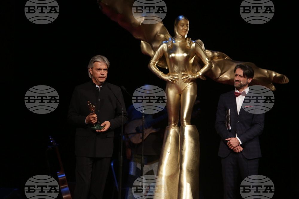 Театрални награди "ИКАР"