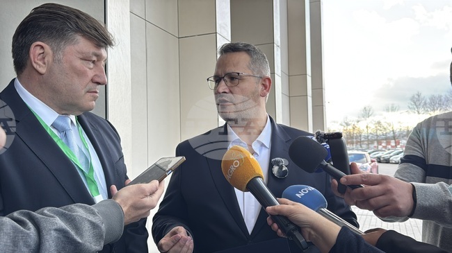 Индикативният график на кампанията за директни плащания е готов и тя ще започне навреме, съобщи министърът на земеделието Иван Христанов