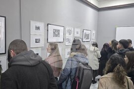 Добрич - ученическа изложба - "Графични диалози"