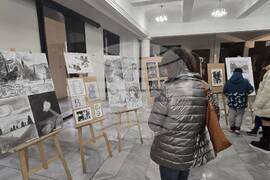 Добрич - ученическа изложба - "Графични диалози"