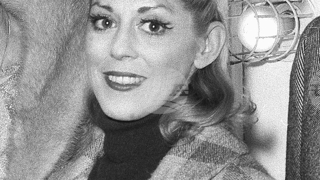 Актрисата Сондра Ли, прочула се с ролите си на Бродуей в „Питър Пан“ и „Здравей, Доли!“, почина на 97-годишна възраст