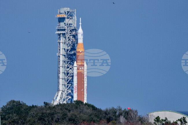 NASA Artemis Moonshot