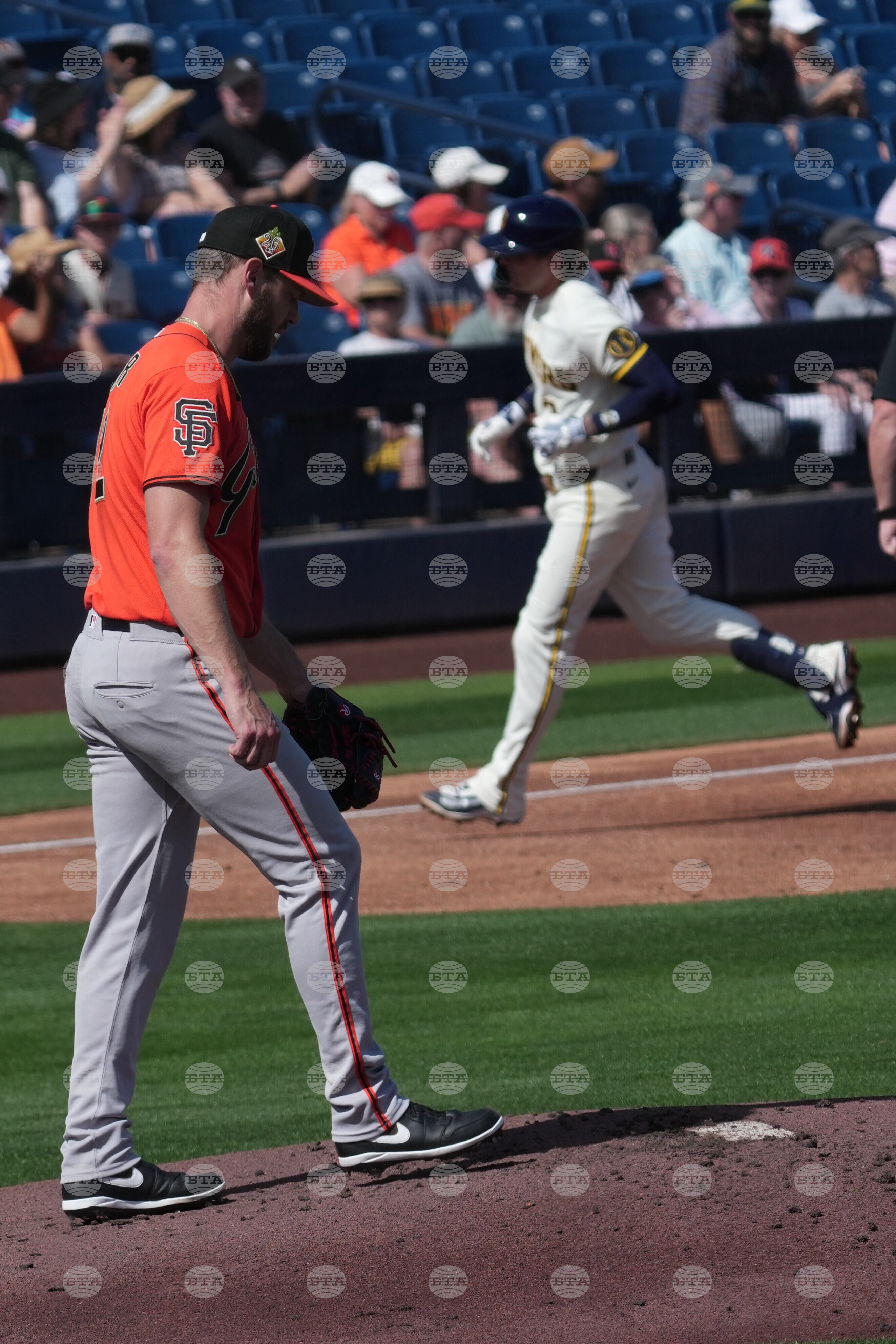 Giants Brewers Spring Baseball