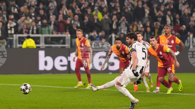 Мануел Локатели: "Оставихме си сърцата на терена"