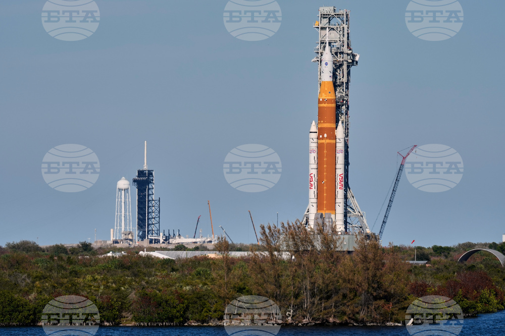 NASA Artemis Moonshot