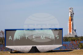 NASA Artemis Moonshot