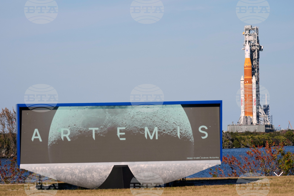 NASA Artemis Moonshot