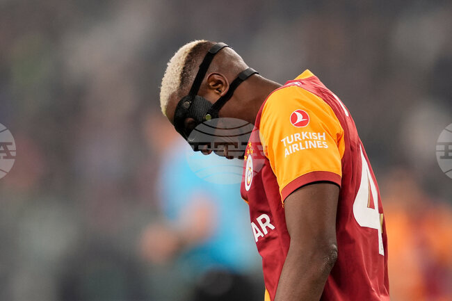 Нападателят на Галатасарай Виктор Осимен обясни защо не се е радвал след гола си срещу Ювентус