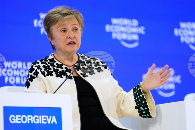 Международният валутен фонд одобри заем от 8,1 милиарда долара за Киев; Украйна преживява войната със забележителна издръжливост, каза Кристалина Георгиева