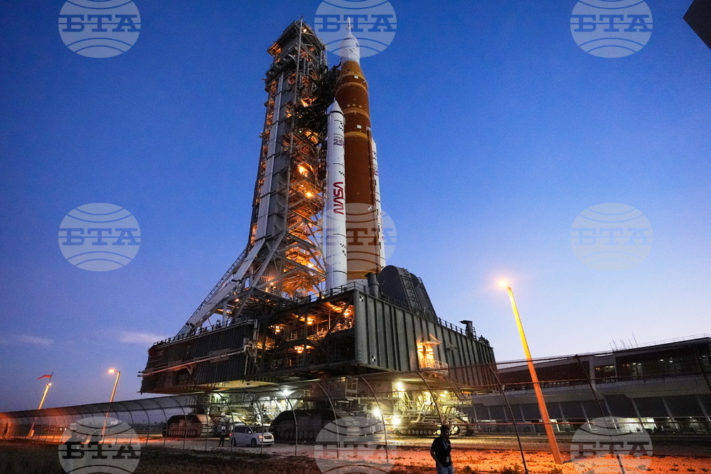 NASA Artemis Moonshot