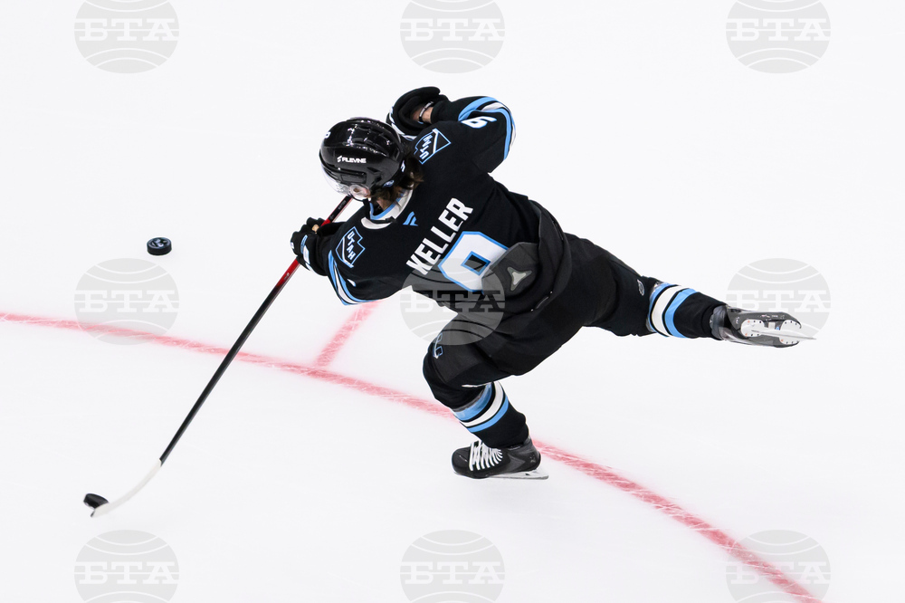 Avalanche Mammoth Hockey