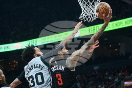 Spurs Raptors Basketball