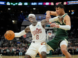 Cavaliers Bucks Basketball