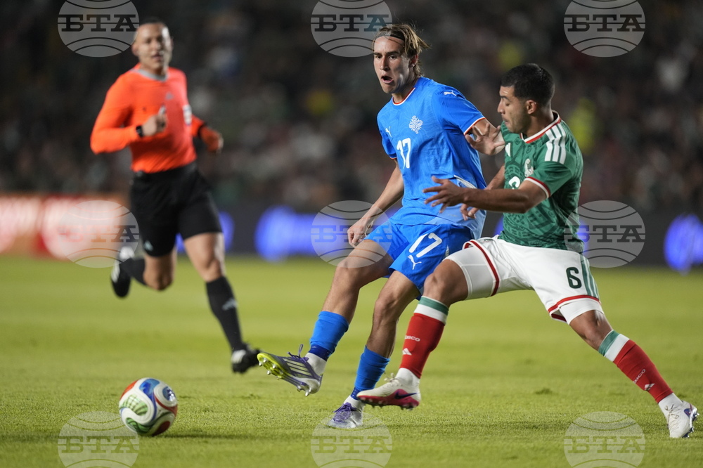 Mexico Iceland Soccer
