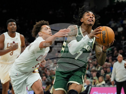 Cavaliers Bucks Basketball