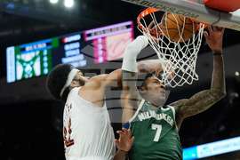 Cavaliers Bucks Basketball