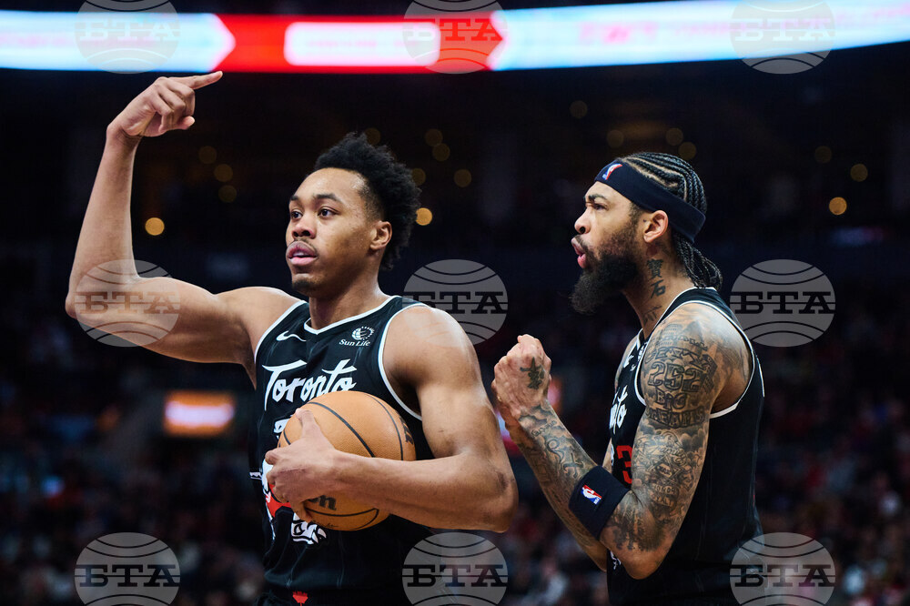 Spurs Raptors Basketball