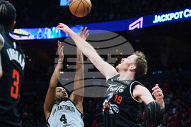 Spurs Raptors Basketball