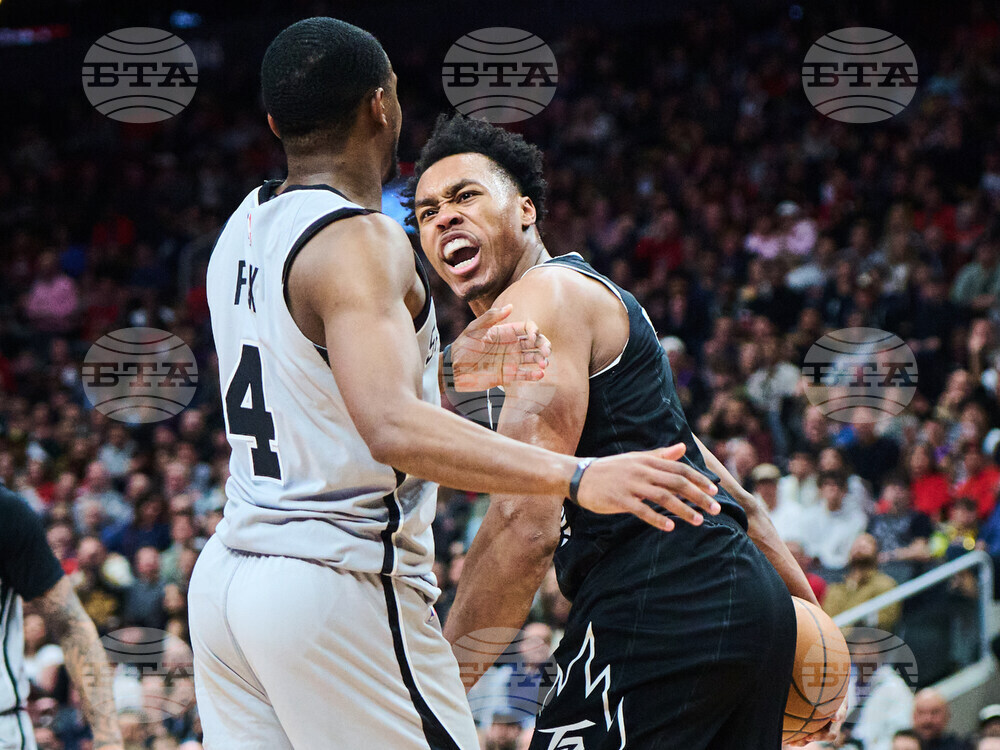 Spur Raptor Basketball