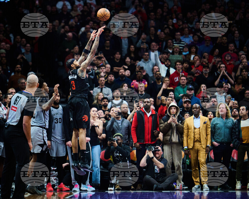 Spur Raptors Basketball