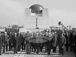 Архив - Пантеон - Русе - откриване