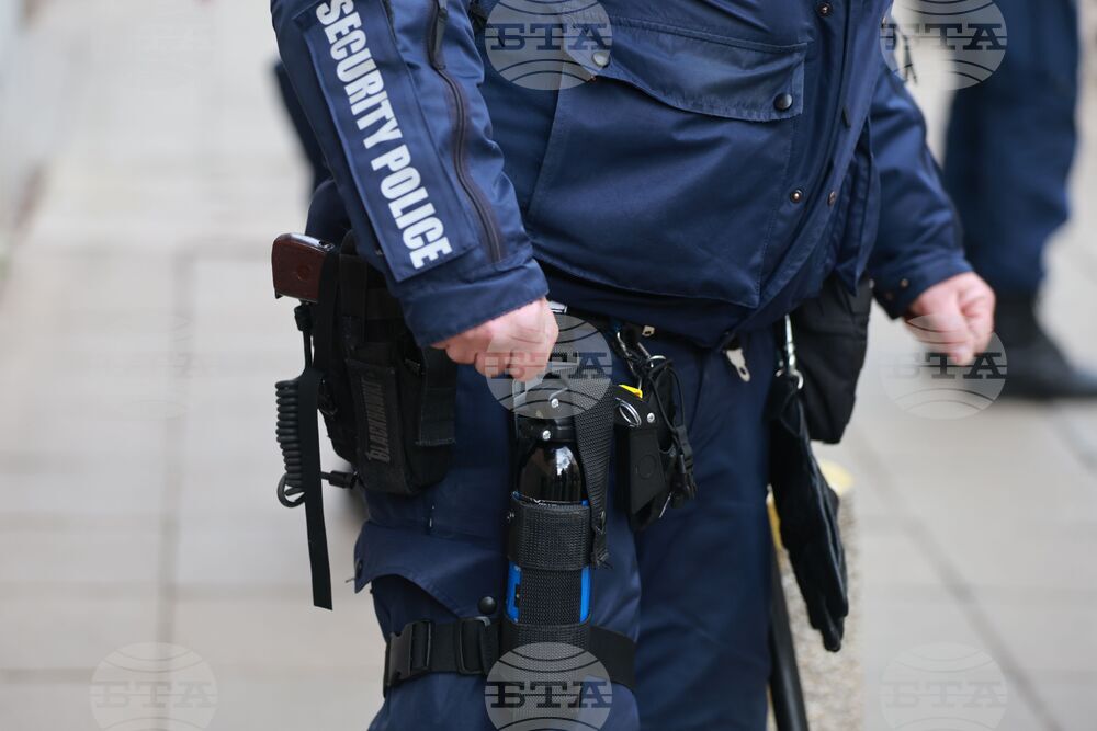 Протест пред сградата на Висшия съдебен съвет