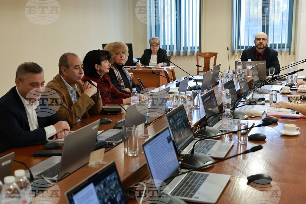  България е изправена пред тежка криза на правовата държава заради изпълняващия функциите главен прокурор, каза министърът на правосъдието Андрей Янкулов