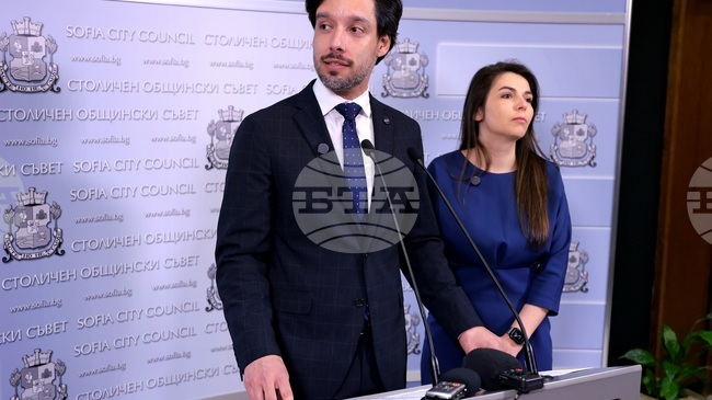 Заради действията на столичната администрация София може скоро да се озове с новата си най-високата сграда от 215 метра, заяви Борис Бонев