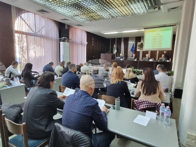 Състоянието и безопасността на въжената линия до Карандила бяха тема на дебати по време на сесия на Общински съвет - Сливен