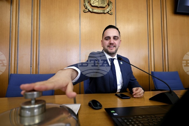  Столичен общински съвет (СОС) - заседание