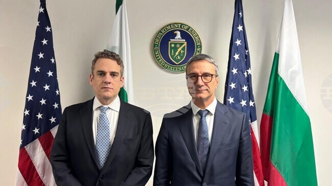 Energy Minister Traikov, US Deputy Energy Secretary Discuss Vertical Gas Corridor, LNG Supplies 