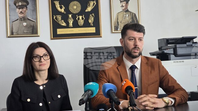 Обвинени за телефонни измами са задържани след съвместната работа на разследващ екип от български и румънски власти