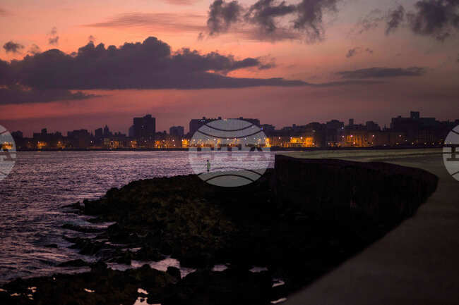 В Италия се лансира инициатива за изпращане на хуманитарна флотилия за Куба, съобщава италианско издание