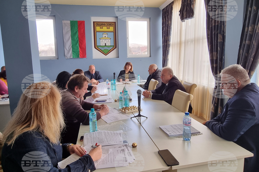 Земен - заседание на Общинския съвет