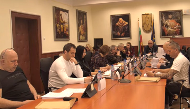 Общинският съвет в Тополовград гласува прехвърлянето на шест общински язовира на държавата