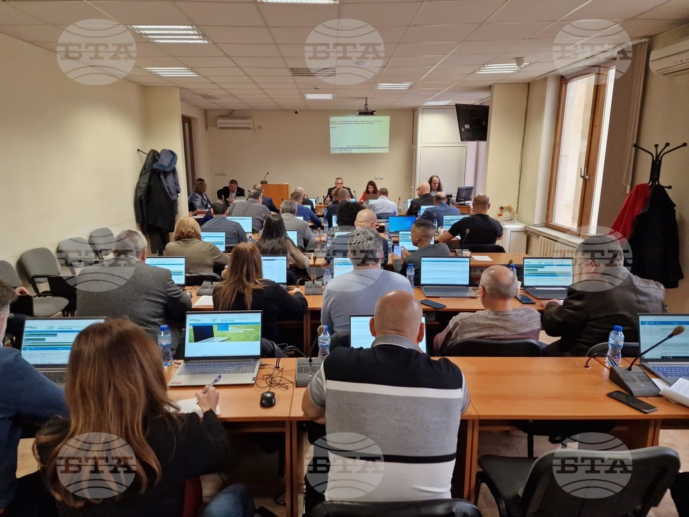 Общинският съвет в Горна Оряховица преименува Градската художествена галерия в Изложбени зали „Недялко Каранешев”