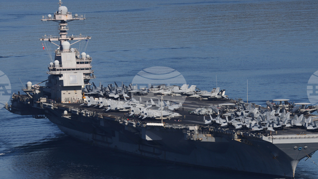 Американският самолетоносач "Джералд Форд" напусна базата Суда на гръцкия остров Крит и се насочва към Близкия изток