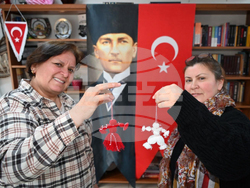 Турция - изработване на мартеници