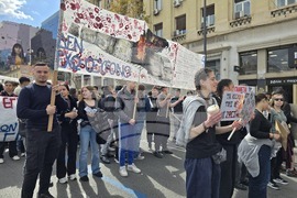 Гърция - Атина - шествие - годишнина от влаковата катастрофа в Темпе