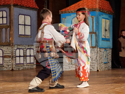 Ямбол - маскараден фестивал „Кукерландия“ – детски фолклорен празник