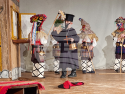 Ямбол - маскараден фестивал „Кукерландия“ – детски фолклорен празник