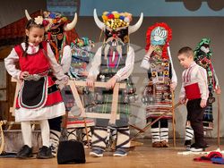 Ямбол - маскараден фестивал „Кукерландия“ – детски фолклорен празник