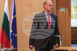 „Образованието - ключ към историческата памет, родолюбието и просветеното общество“ - кръгла маса