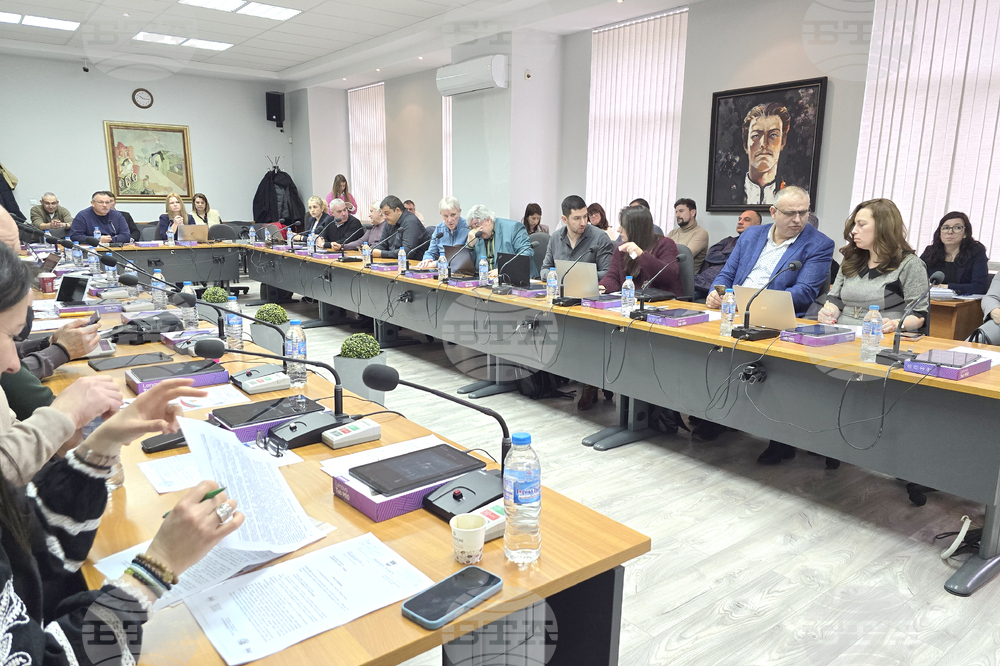 Предложението Община Ловеч да прекрати членство в РСО „Централна Стара планина“ отпадна от дневния ред на заседанието на Общинския съвет