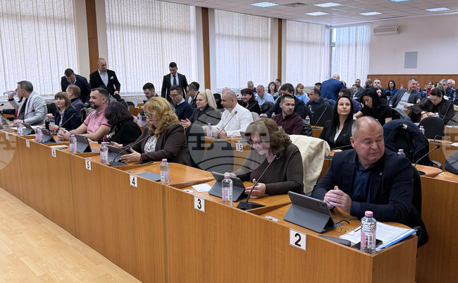 Игрището за футбол в Зоната на здравето в Пазарджик ще носи името на треньора Валентин Карагьозов