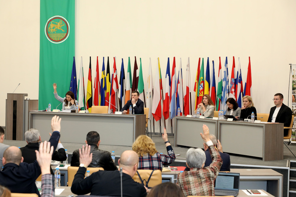 Над 60 точки разгледаха днес общинските съветници в Стара Загора