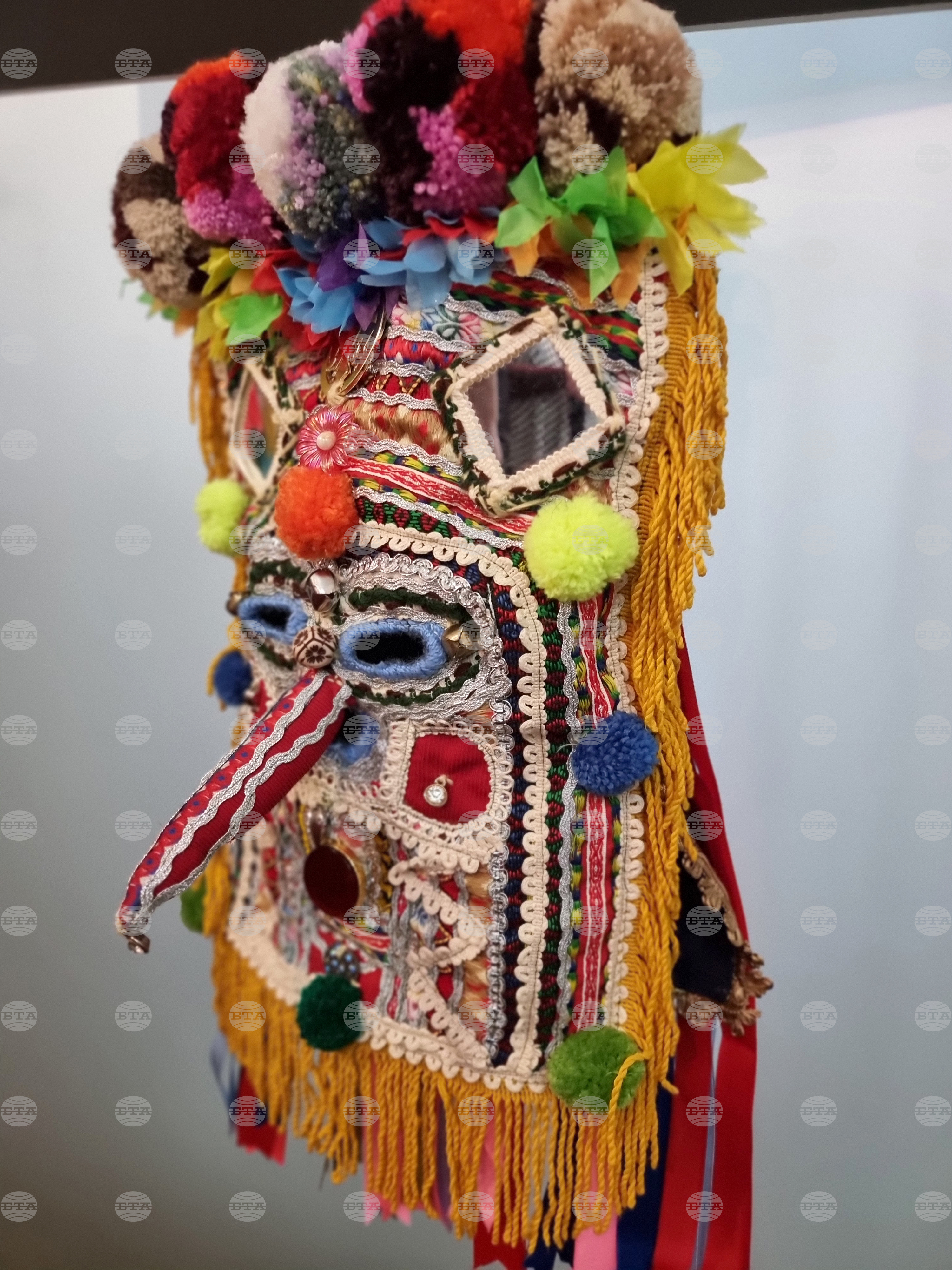 Ямбол - изложба с кукерски маски "Лицата на традицията"