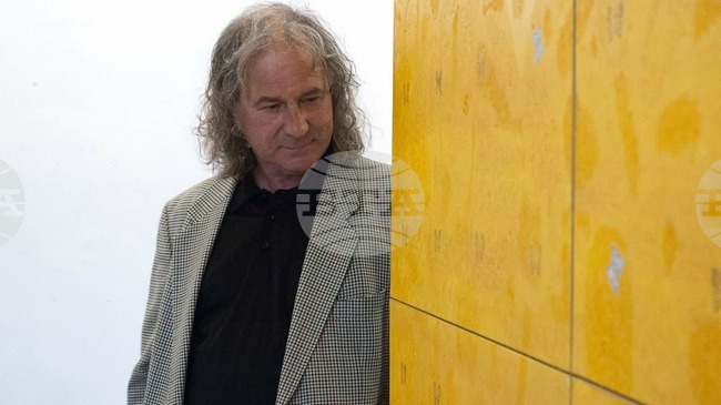 Осемдесетгодишнината на художника Стоян Цанев ще бъде отбелязана в Бургас с изложба живопис, графика и керамика