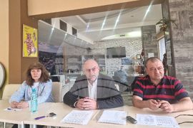 Разград - общински съветници - пресконференция